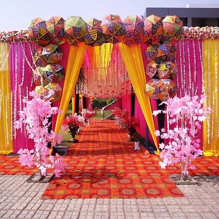 Hotel Mannat Haveli Kurukshetra Esterno foto