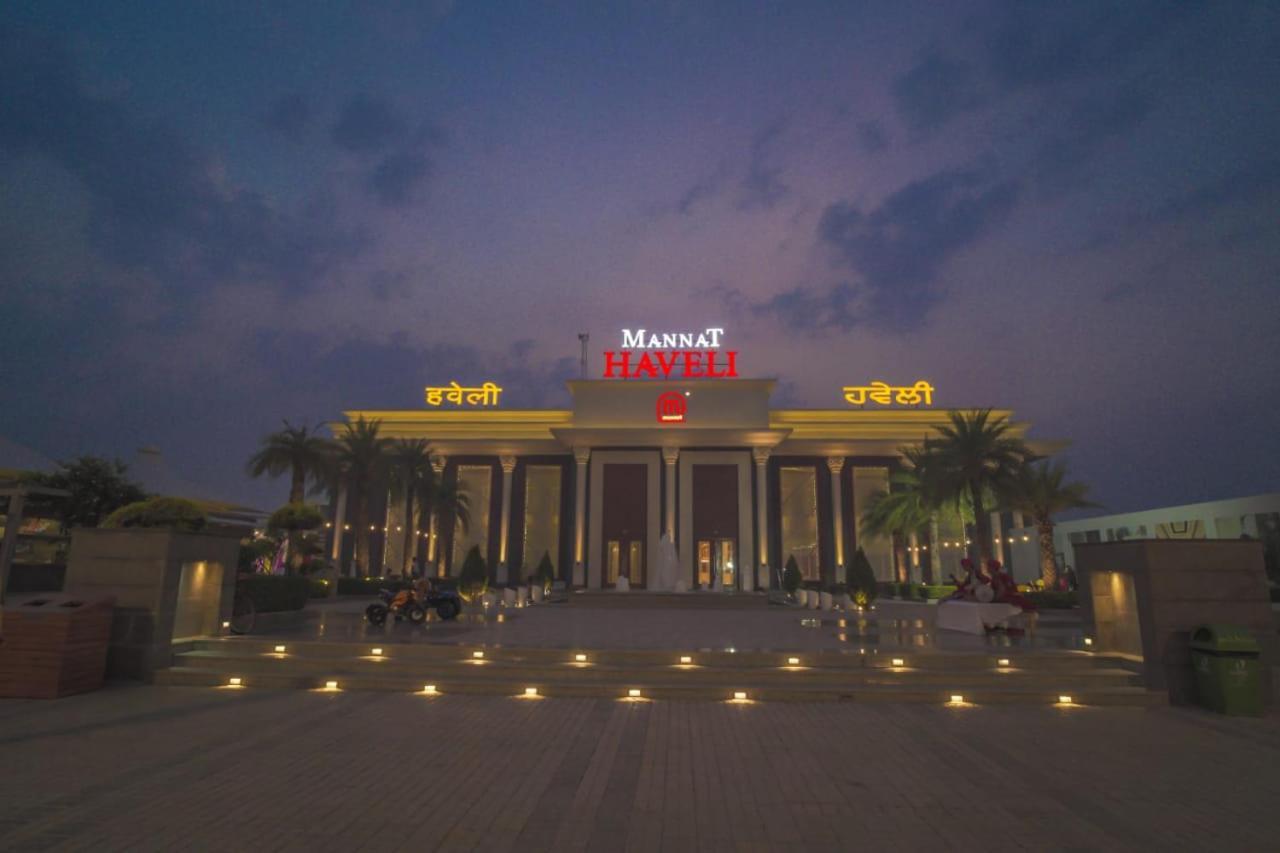 Hotel Mannat Haveli Kurukshetra Esterno foto